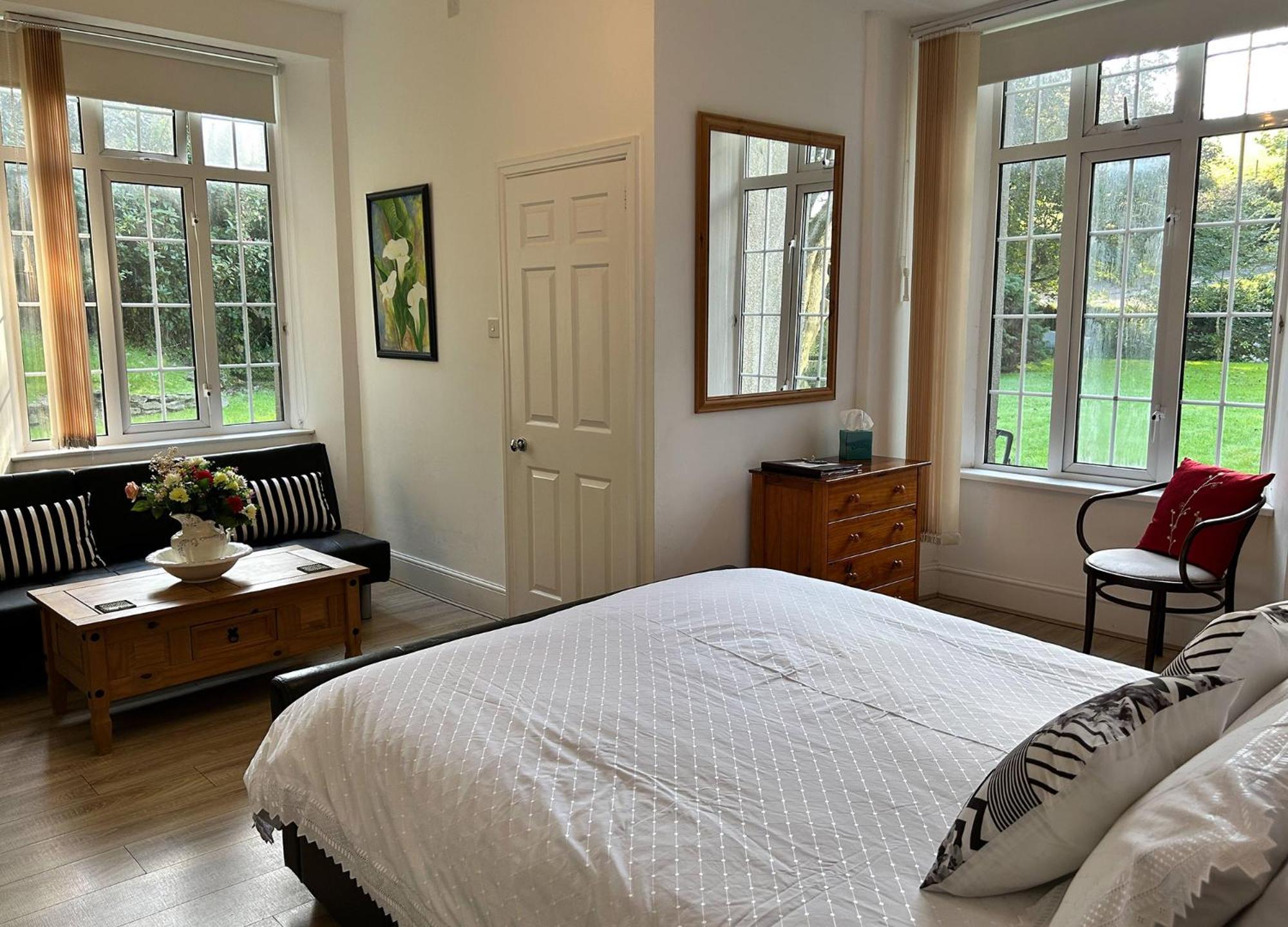 Exmoor Manor Guest House Линтън Екстериор снимка